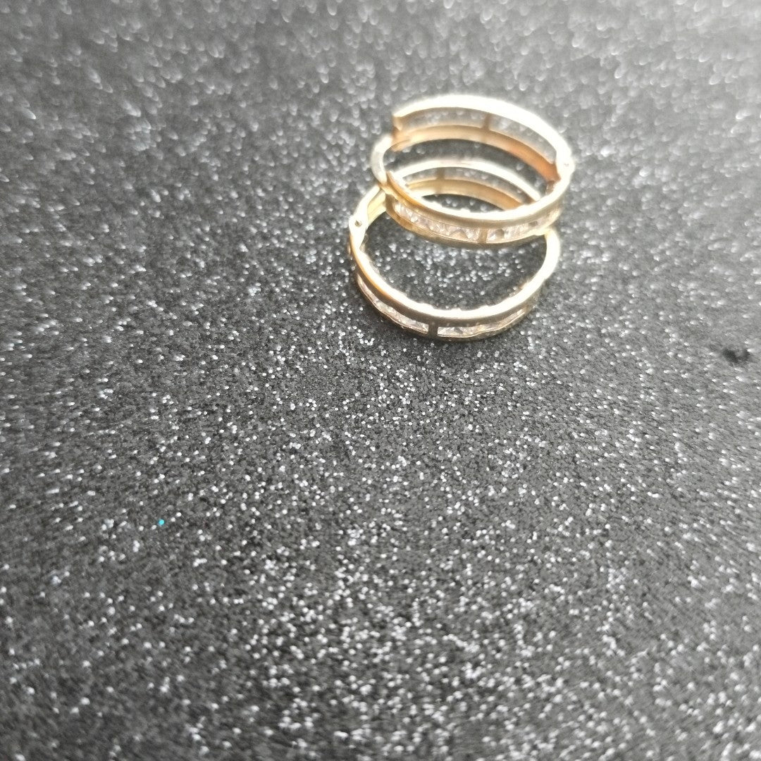 ARRACADAS PAR ORO 10 K 1,80 GRMS (SEMINUEVO)