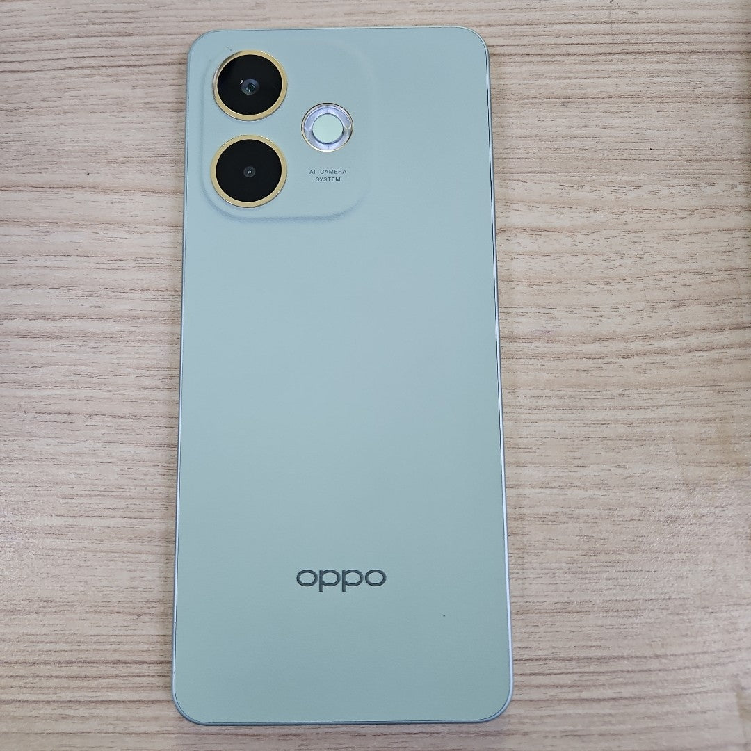 CELULAR OPPO A5 PRO CPH2711 (2025) 256 GB 8 GB RAM (SEMINUEVO)