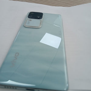 CELULAR VIVO V30 V2318 (2024) 512 GB 12 GB RAM (SEMINUEVO)