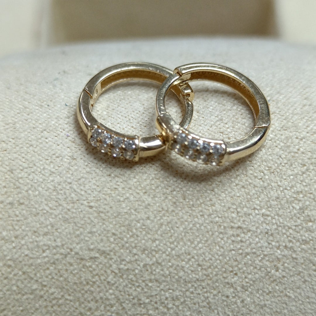HUGGIES ORO 14K 1.4 (NUEVO)