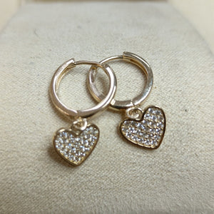 HUGGIES ORO 14K 2.2 (NUEVO)