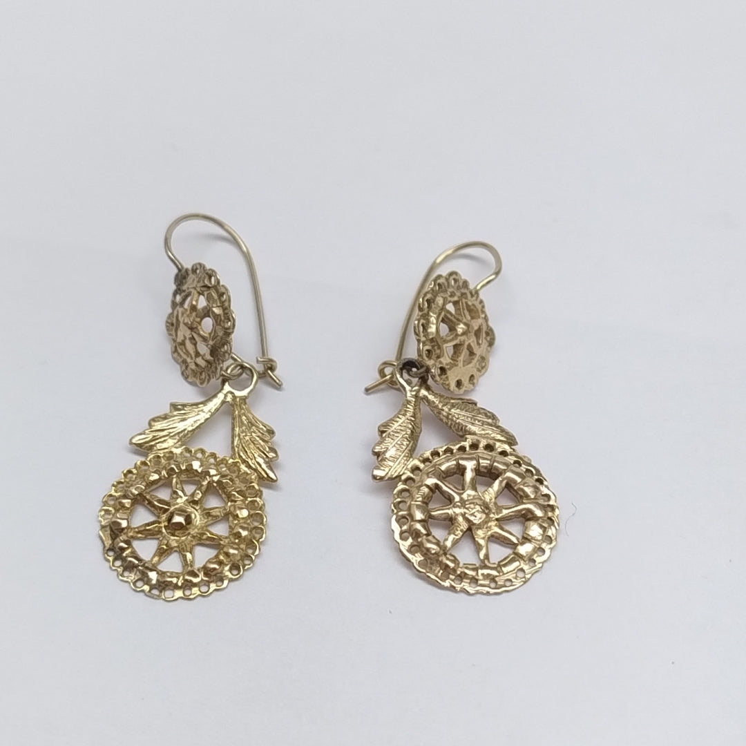 ARETES PAR ORO 14 K 5 GRMS (SEMINUEVO)
