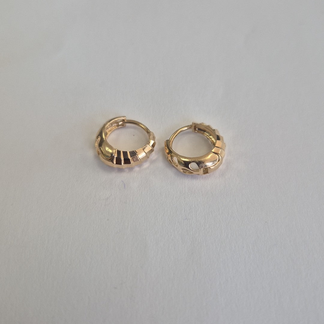 HUGGIES ORO 14K 2 (NUEVO)