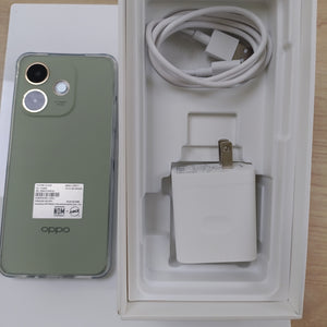 CELULAR OPPO A5 PRO CPH2711 (2025) 256 GB 8 GB RAM (SEMINUEVO)