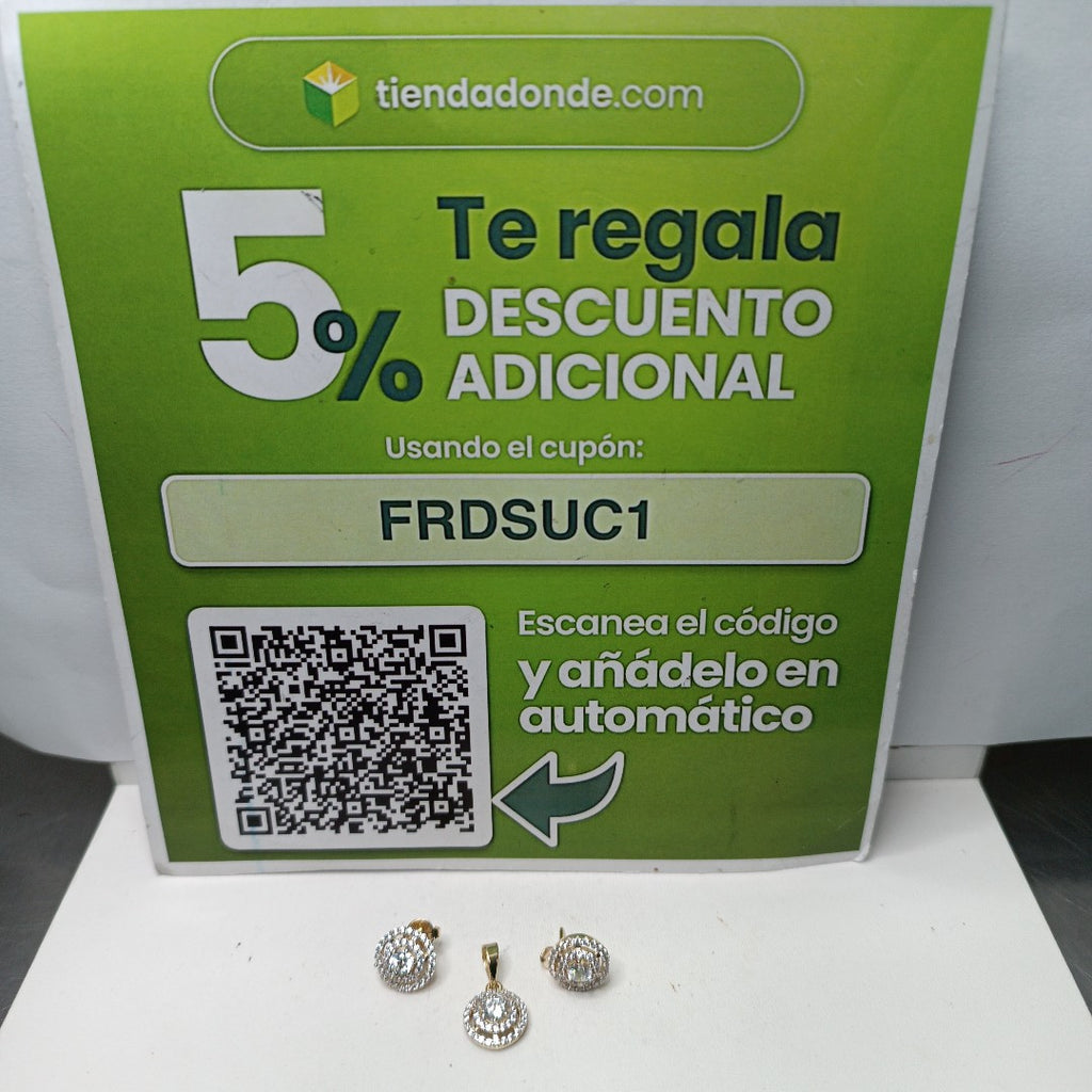 BROQUELES MEDIO ADEREZO BROQUELES Y DIJE C CIRCONIAS 14K 4.2 GR (NUEVO)