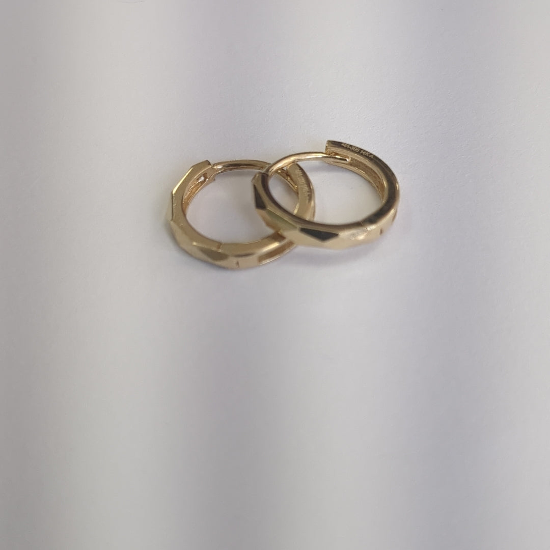 HUGGIES ORO 14K 1.3 (NUEVO)