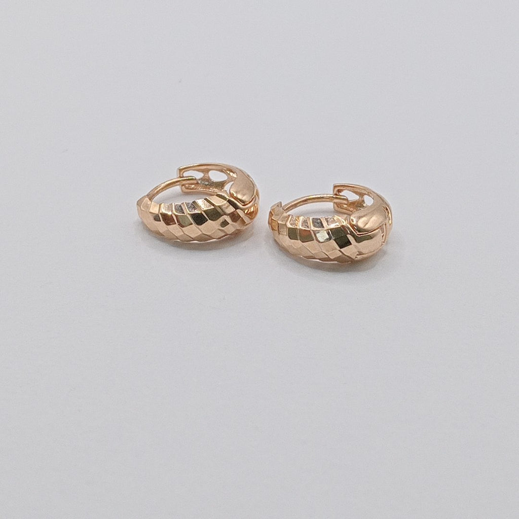 HUGGIES ORO 14K 2 (NUEVO)