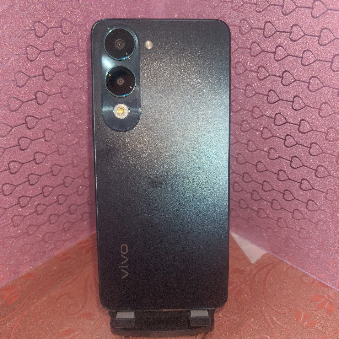 CELULAR VIVO Y04 V2430 (2025) 256 GB 4 GB RAM (SEMINUEVO)