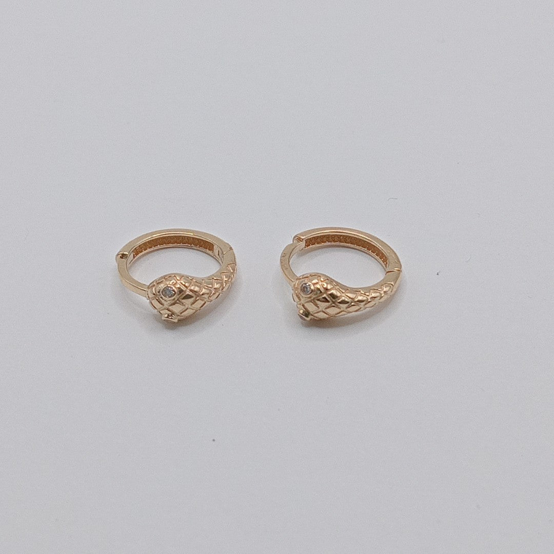 HUGGIES ORO 14K 1.6 (NUEVO)