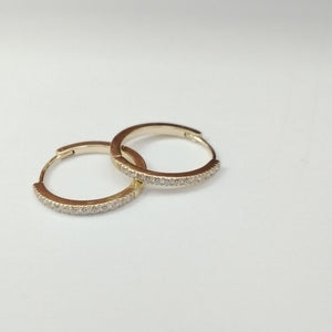 HUGGIES ORO 14K 1.4 (NUEVO)
