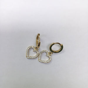 ARETES FIG CORAZON C CIRCONIAS 10K 2.6 GR (NUEVO)