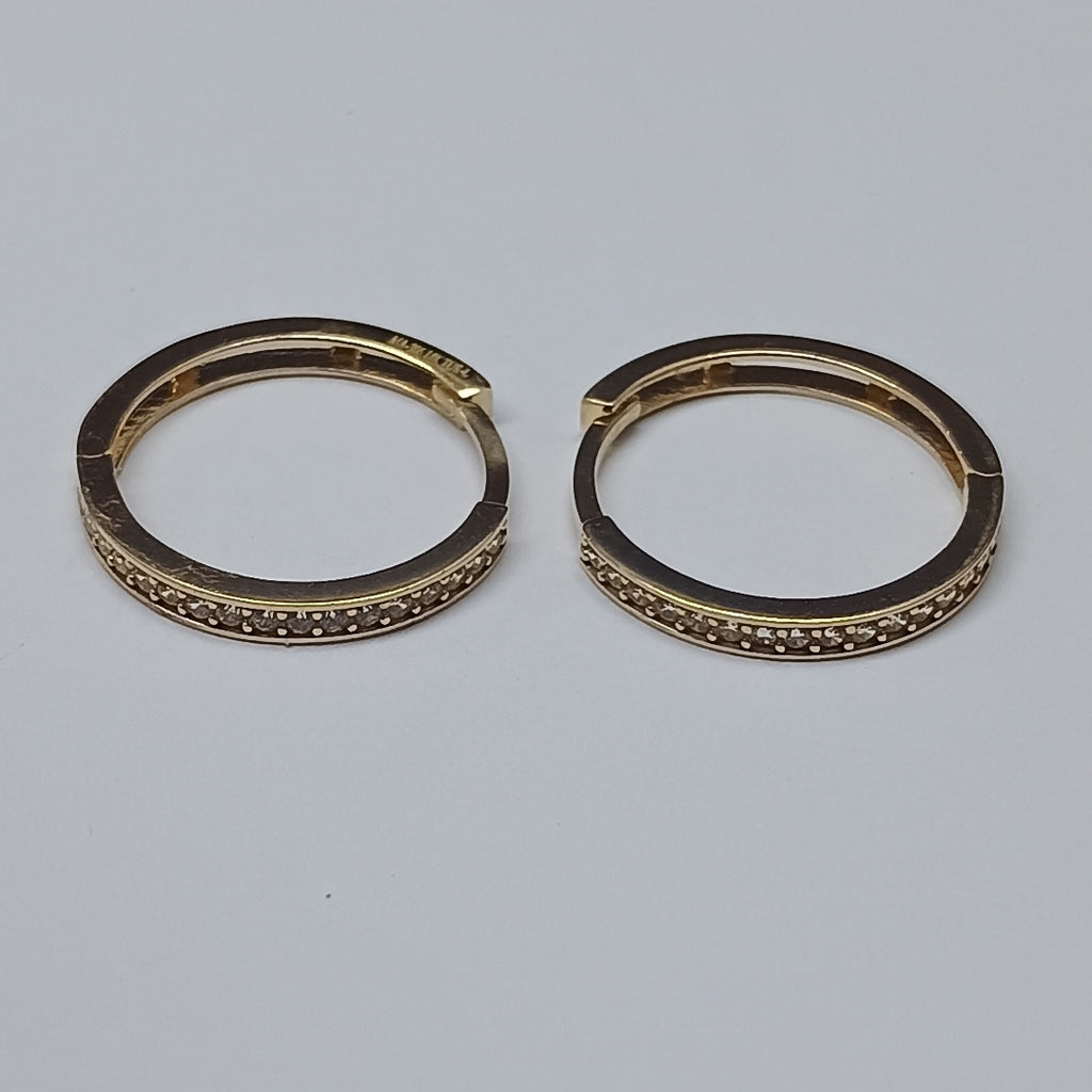 HUGGIES ORO 14K 1.5 (NUEVO)