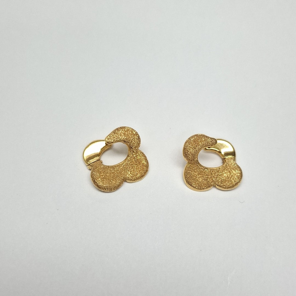 ARETES PAR ORO 18 K 6 GRMS (SEMINUEVO)