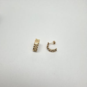 BROQUELES PAR ORO 14 K 2.2 GRMS (SEMINUEVO)
