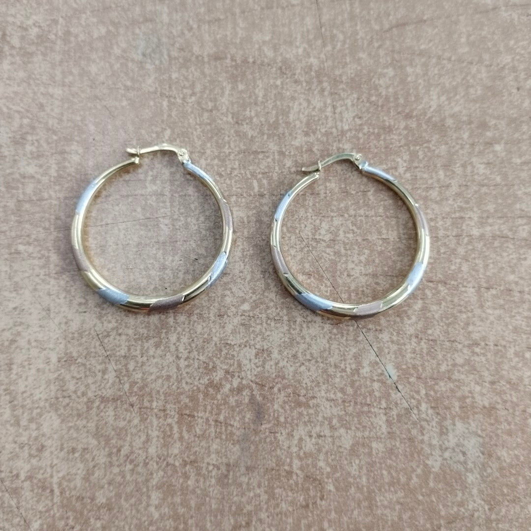 ARRACADAS PAR ORO 10 K 2.4 GRMS (SEMINUEVO)