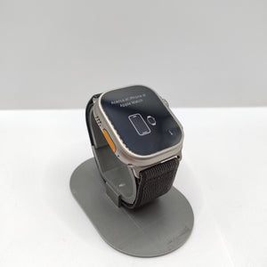 SMARTWATCH APPLE ULTRA TITANIO A2622 49 MM GPS + CELULAR (SEMINUEVO)