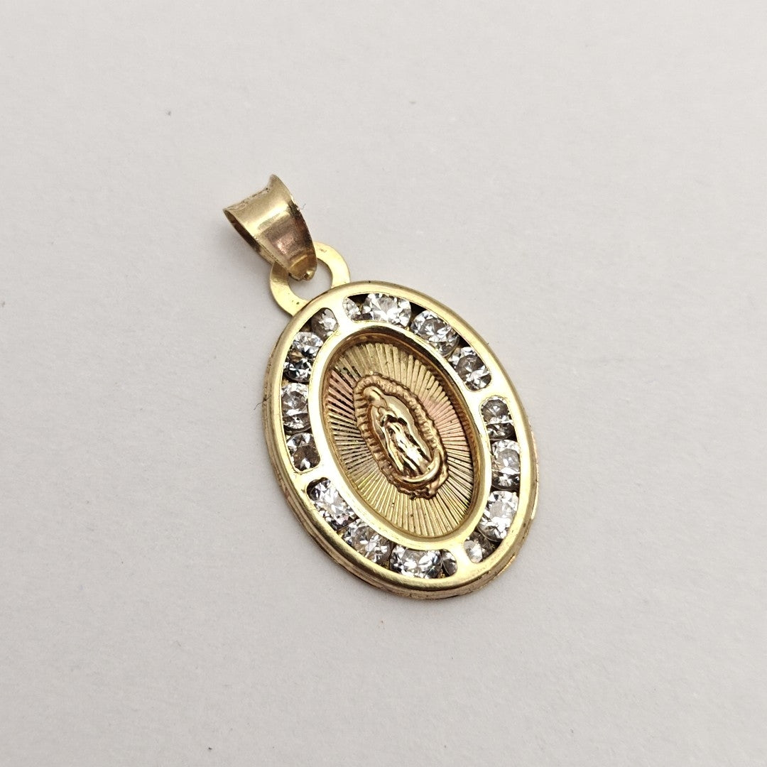 MEDALLA RELIGIOSA ORO 10 K 0,80 GRMS (SEMINUEVO)