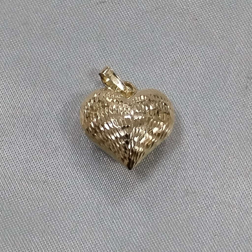DIJE TEJIDO CORAZON LABRADO 14K 1.1 GR (NUEVO)