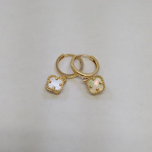 HUGGIES ORO 14K 2.2 (NUEVO)
