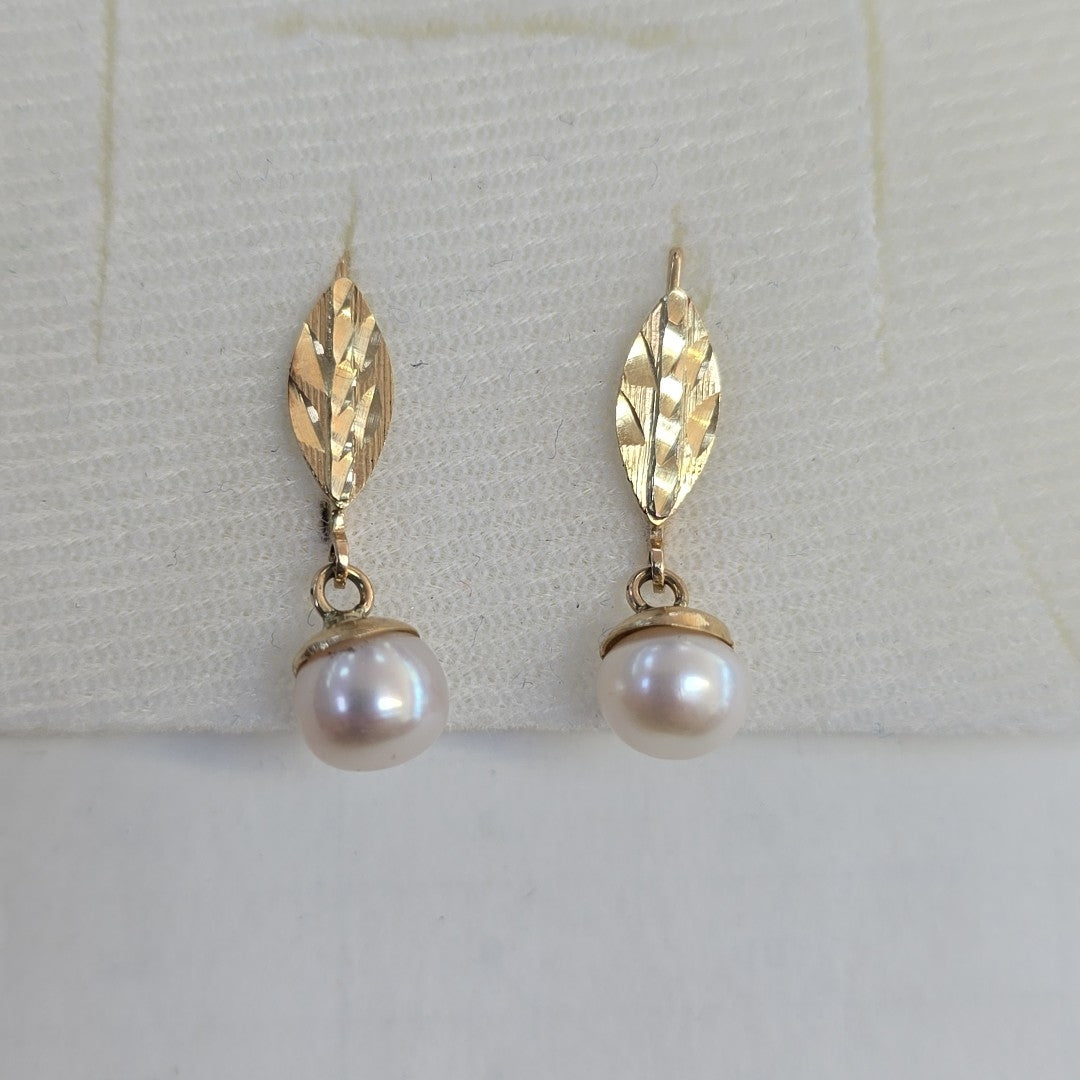 ARETES PAR ORO 8 K 2.2 GRMS (SEMINUEVO)