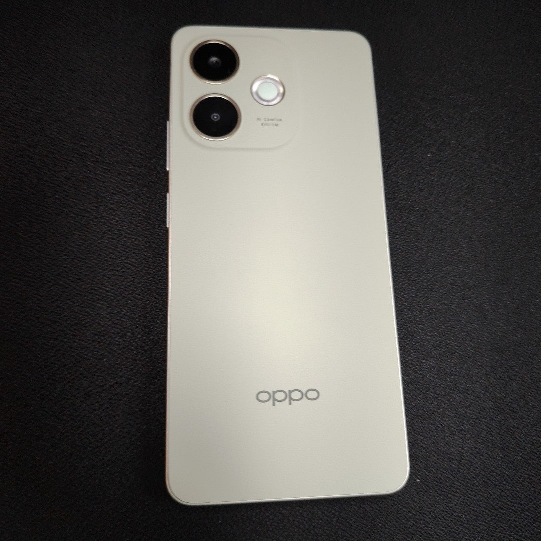 CELULAR OPPO A5 PRO CPH2711 (2025) 256 GB 8 GB RAM (SEMINUEVO)