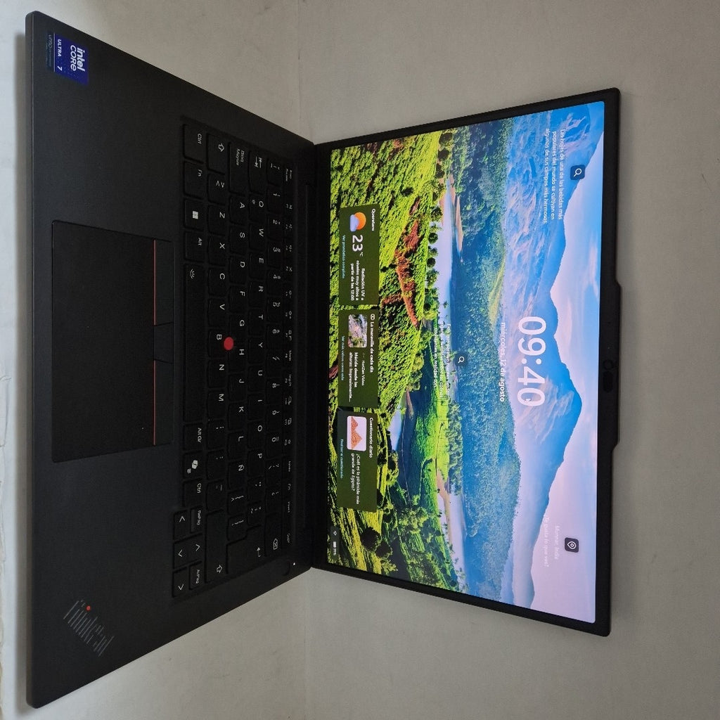 LAPTOP LENOVO P14S GEN 6 (2026) 1 TB SSD 32 GB RAM (SEMINUEVO)