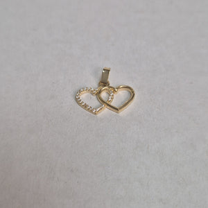 DIJE TEJIDO DOS CORAZONES CON CIRCONIAS 14K 1.5 GR (NUEVO)