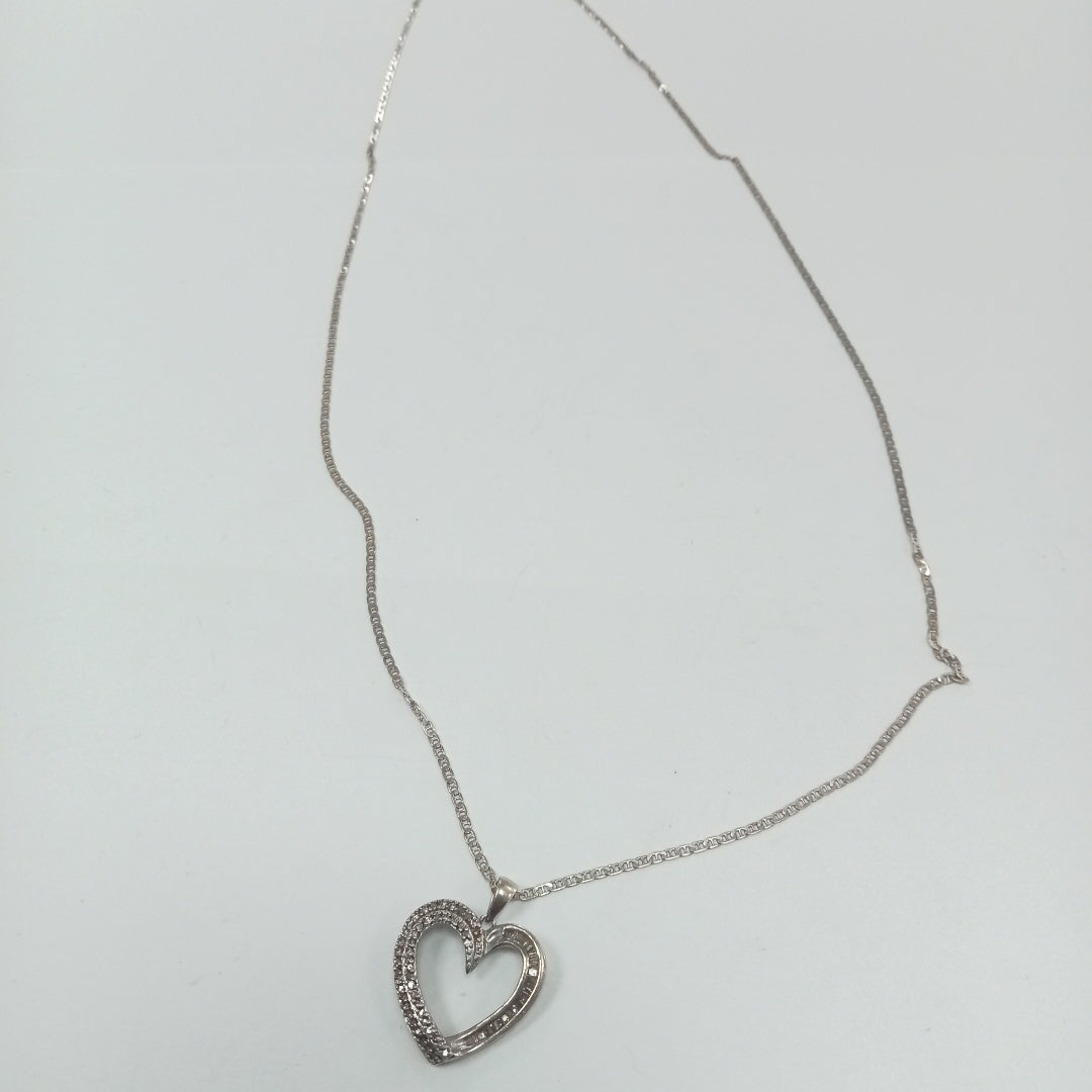 CADENA, DIJE PLATA 4.1 GRMS (SEMINUEVO)