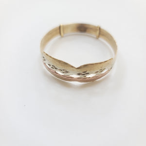PULSERA RIGIDA ORO 10 K 7.5 GRMS (SEMINUEVO)