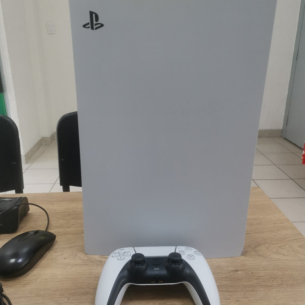 CONSOLA DE VIDEOJUEGO SONY PS5 825 SSD (SEMINUEVO)