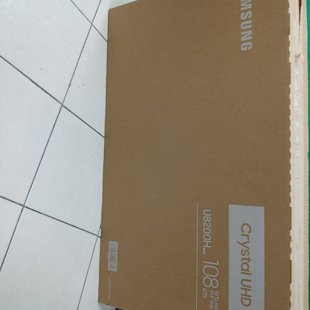 PANTALLA SAMSUNG UN43U8200HF (2026) 43" LED 4K (SEMINUEVO)