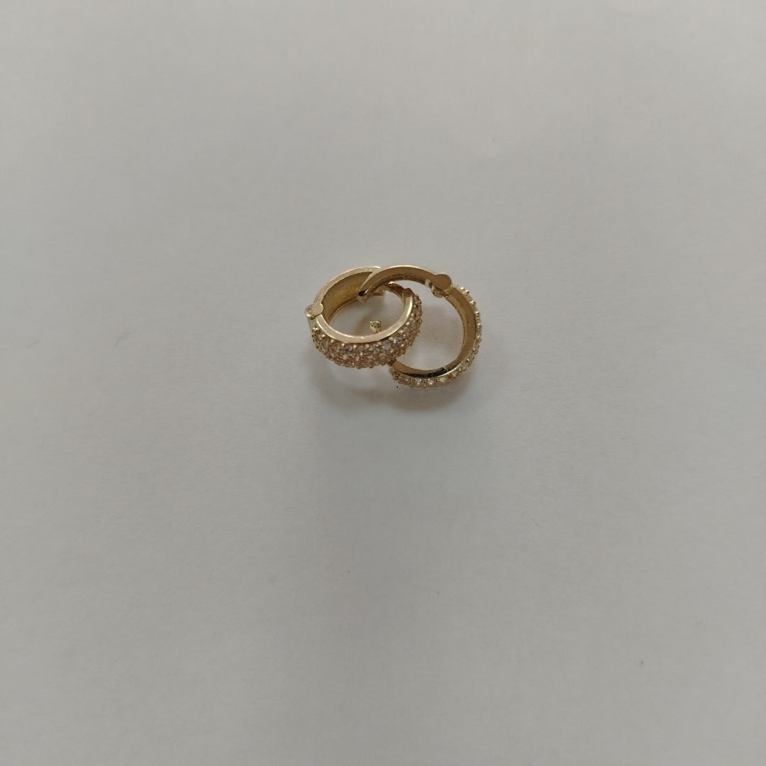 ARETES HUGGIE CON CIRCONIAS 14K 2 GR (NUEVO)