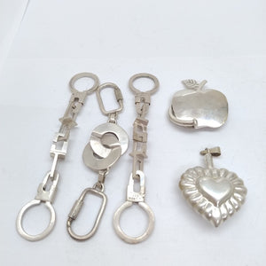 DIJE, LLAVERO, PRENDEDOR PLATA 126 GRMS (SEMINUEVO)