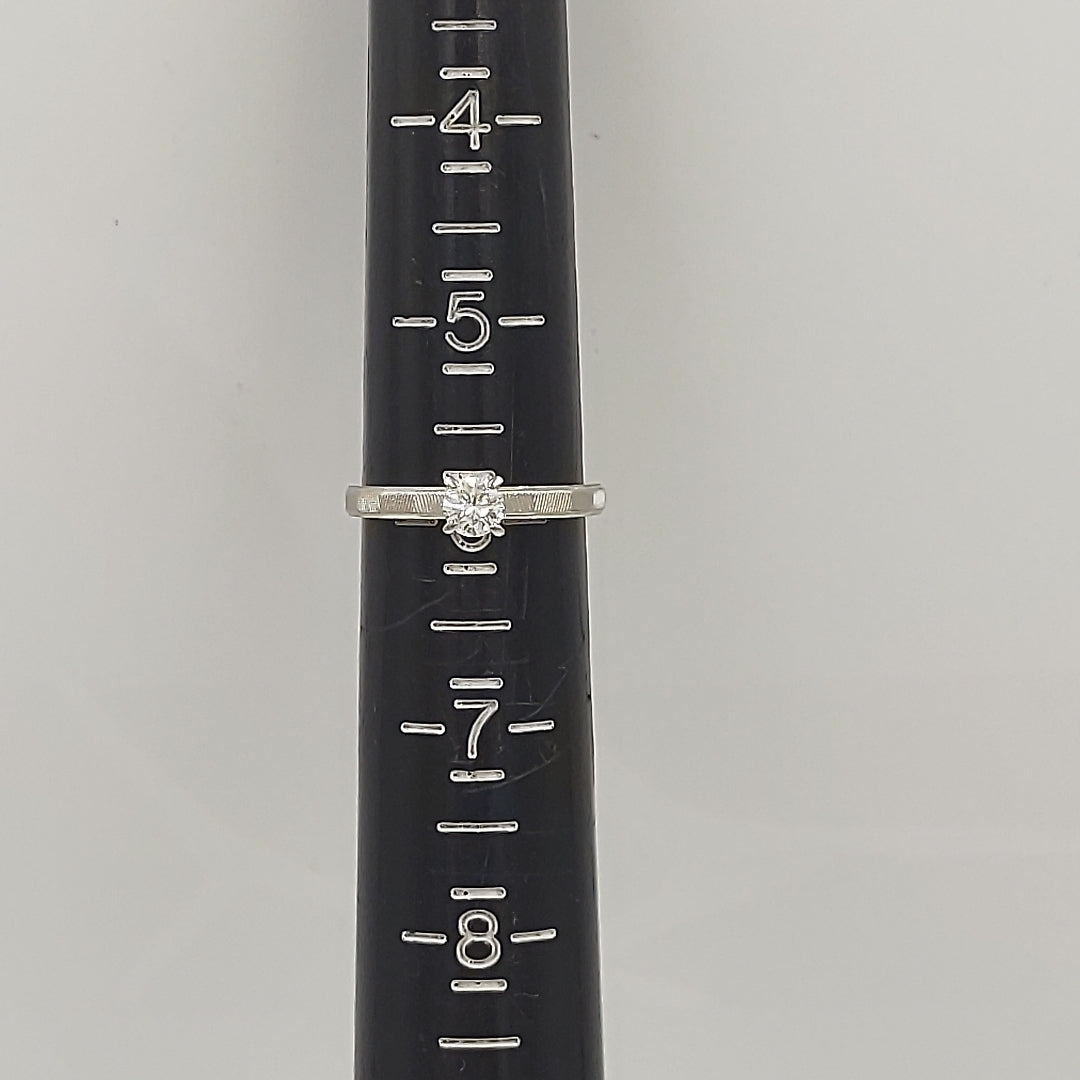 ANILLITO ORO,ORO BLANCO 14 K 2,30 GRMS (SEMINUEVO)