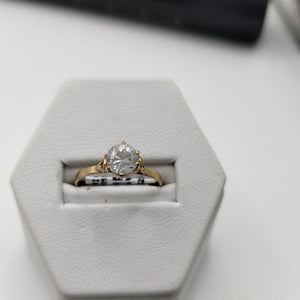SOLITARIO ORO 18 K 1.5 GRMS (SEMINUEVO)