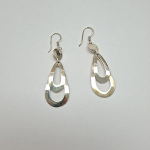 ARETES PAR PLATA 7,90 GRMS (SEMINUEVO)