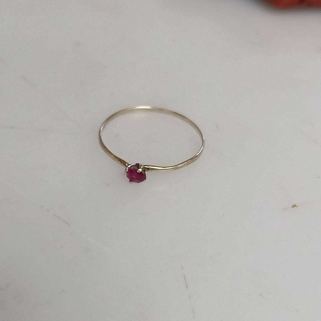 ANILLITO ORO 10 K 0.5 GRMS (SEMINUEVO)