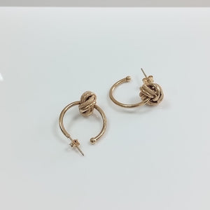 ARRACADAS PAR ORO 14 K 2,60 GRMS (SEMINUEVO)