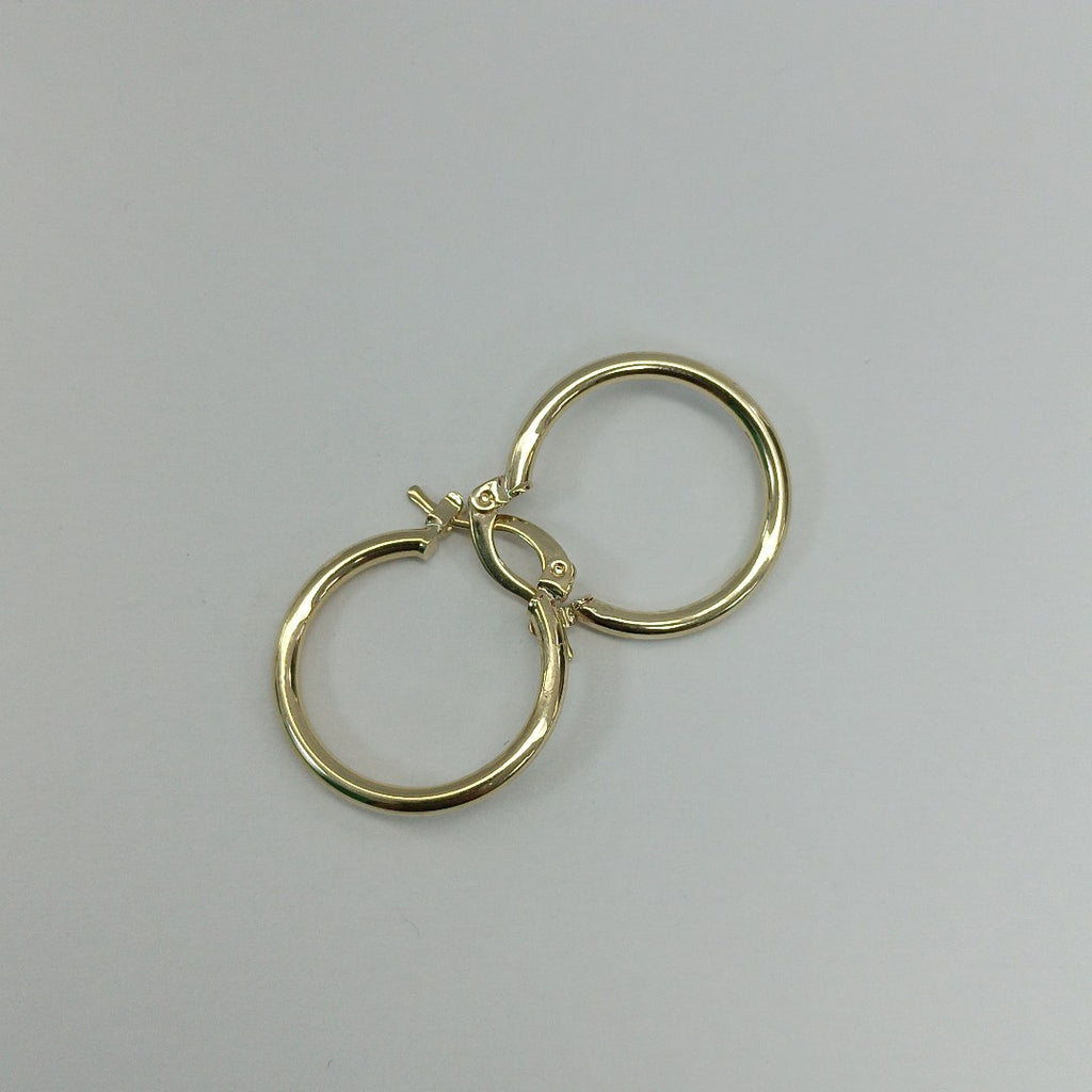 ARETES TEJIDO ARRACADAS LISAS 14K 1.1 GR (NUEVO)