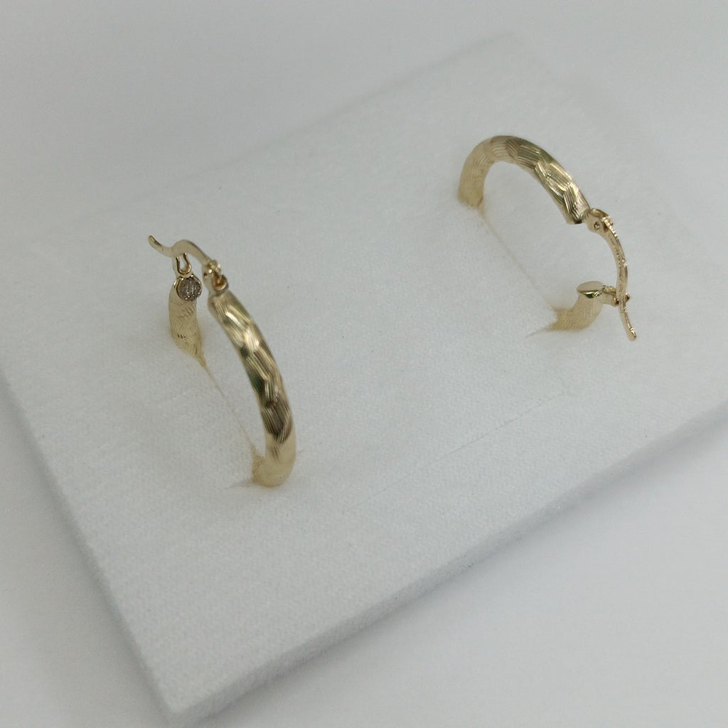 ARETES TEJIDO ARRACADA LABRADA 14K 2.7 GR (NUEVO)