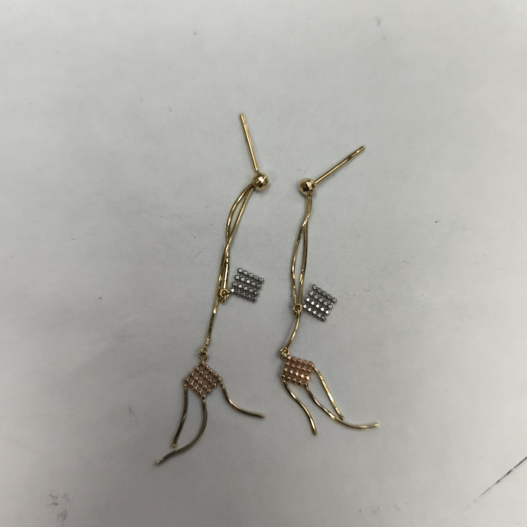 ARETES PAR ORO COMBINADO 14 K 1.4 GRMS (SEMINUEVO)