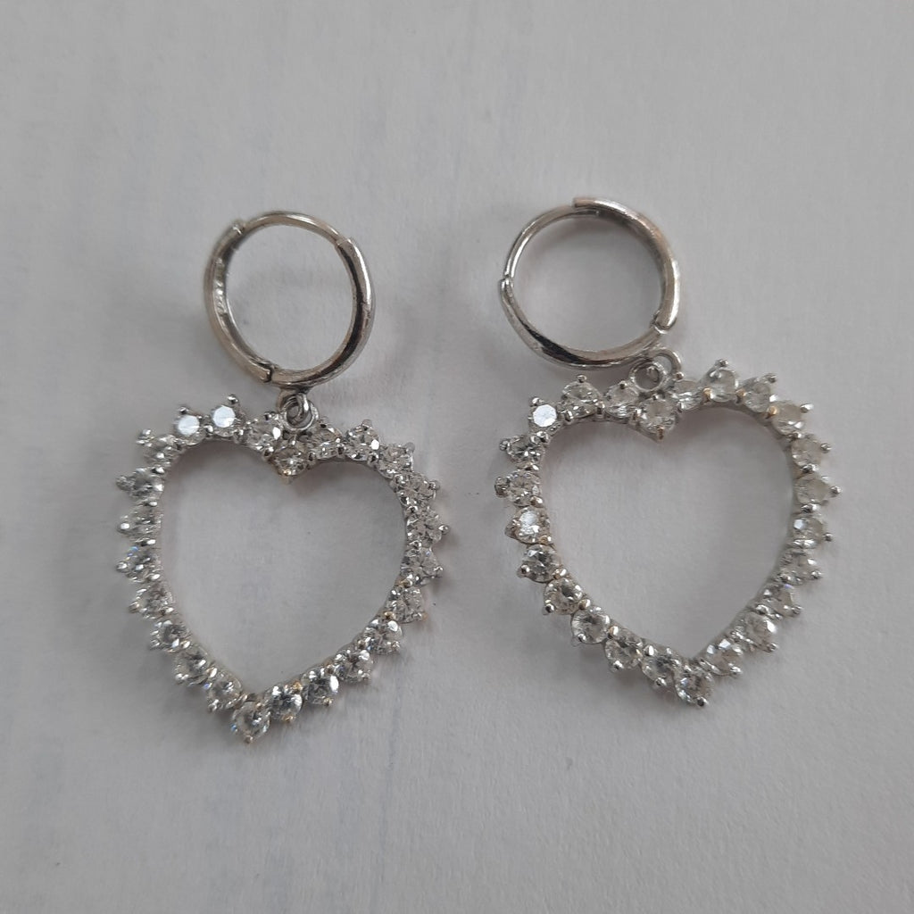 ARRACADAS PAR ORO, ORO BLANCO 14 K 3.8 GRMS (SEMINUEVO)