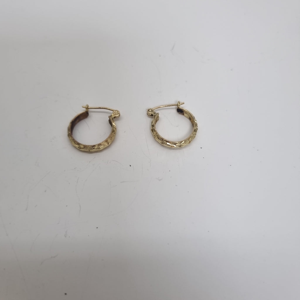 ARRACADAS PAR ORO 10 K 1,70 GRMS (SEMINUEVO)