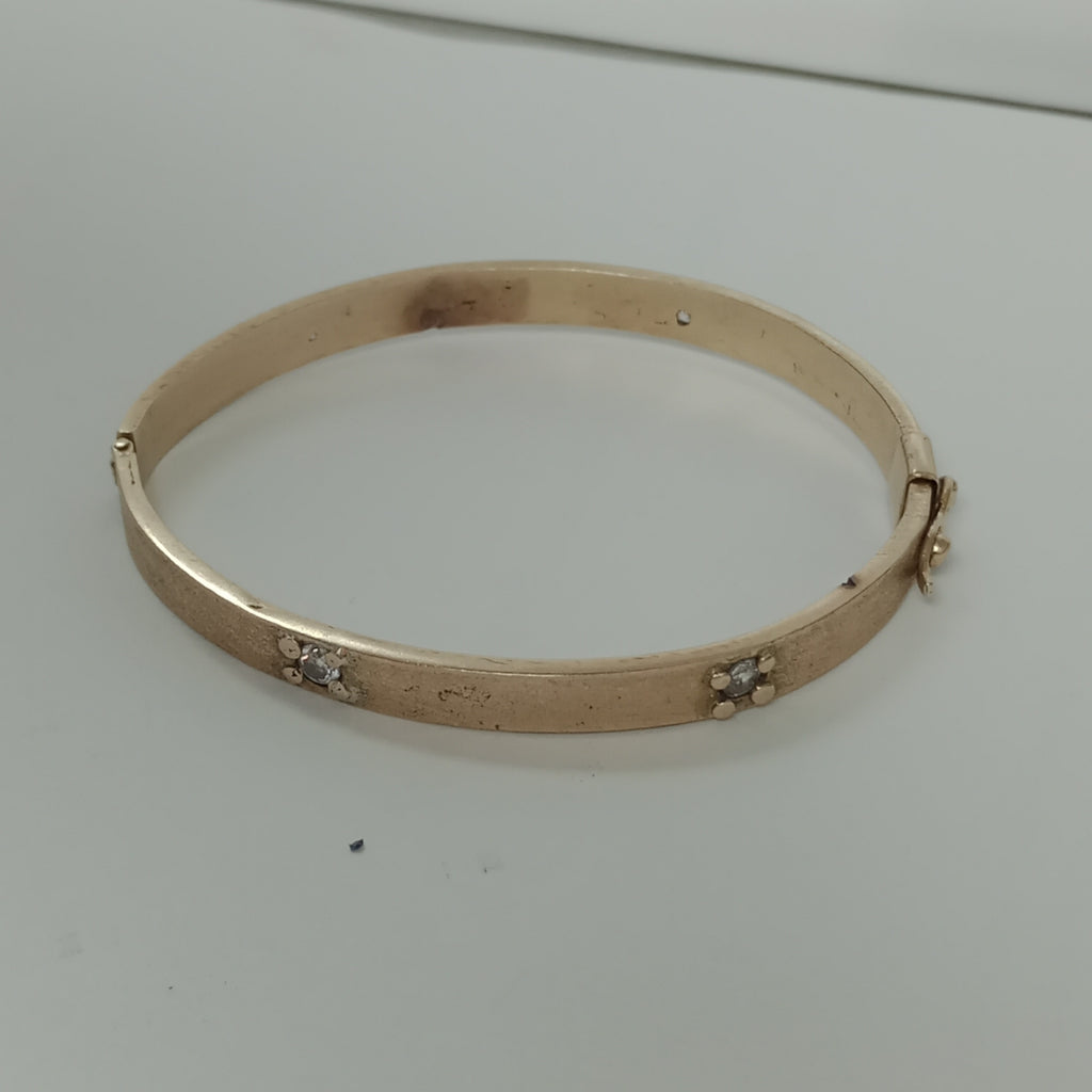 PULSERA RIGIDA ORO 10 K 22.5 GRMS (SEMINUEVO)