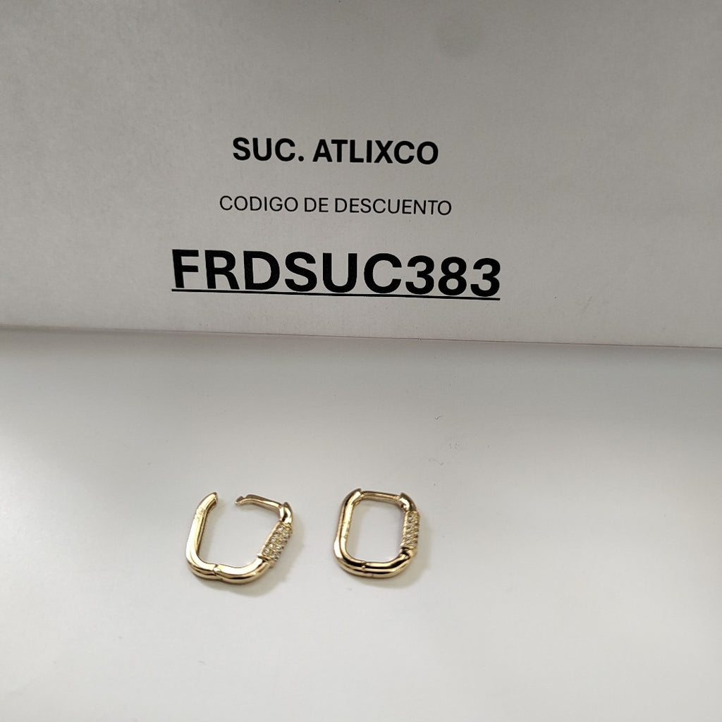 ARETES HUGGIES OVALADA C CIRCONIAS 14K 2.5 GR (NUEVO)