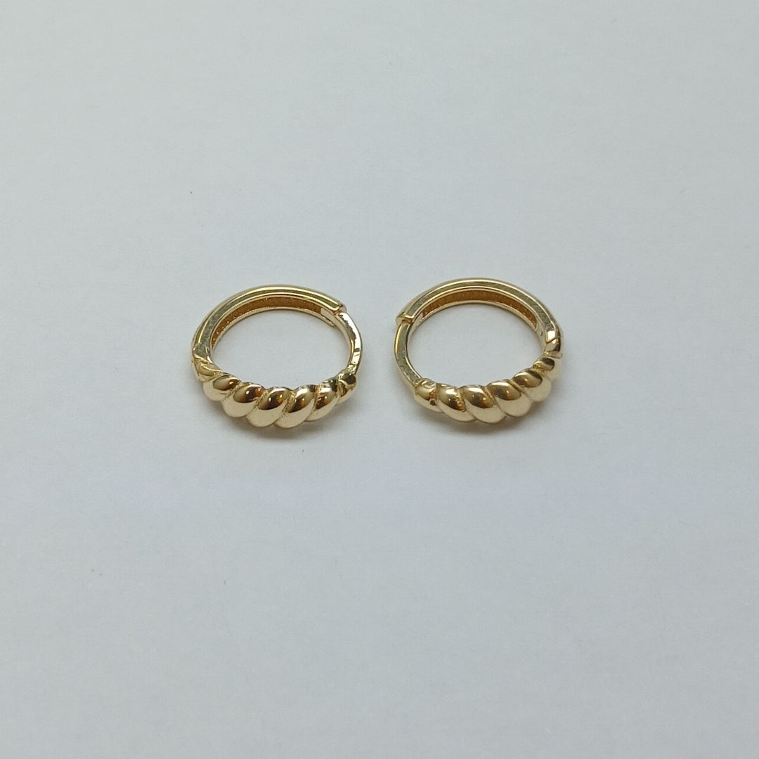 HUGGIES ORO 14K 1.3 (NUEVO)