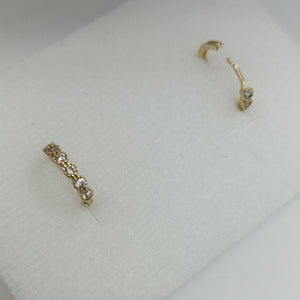 ARETES HUGGIES C CIRCONIAS 14K 2 GR (NUEVO)