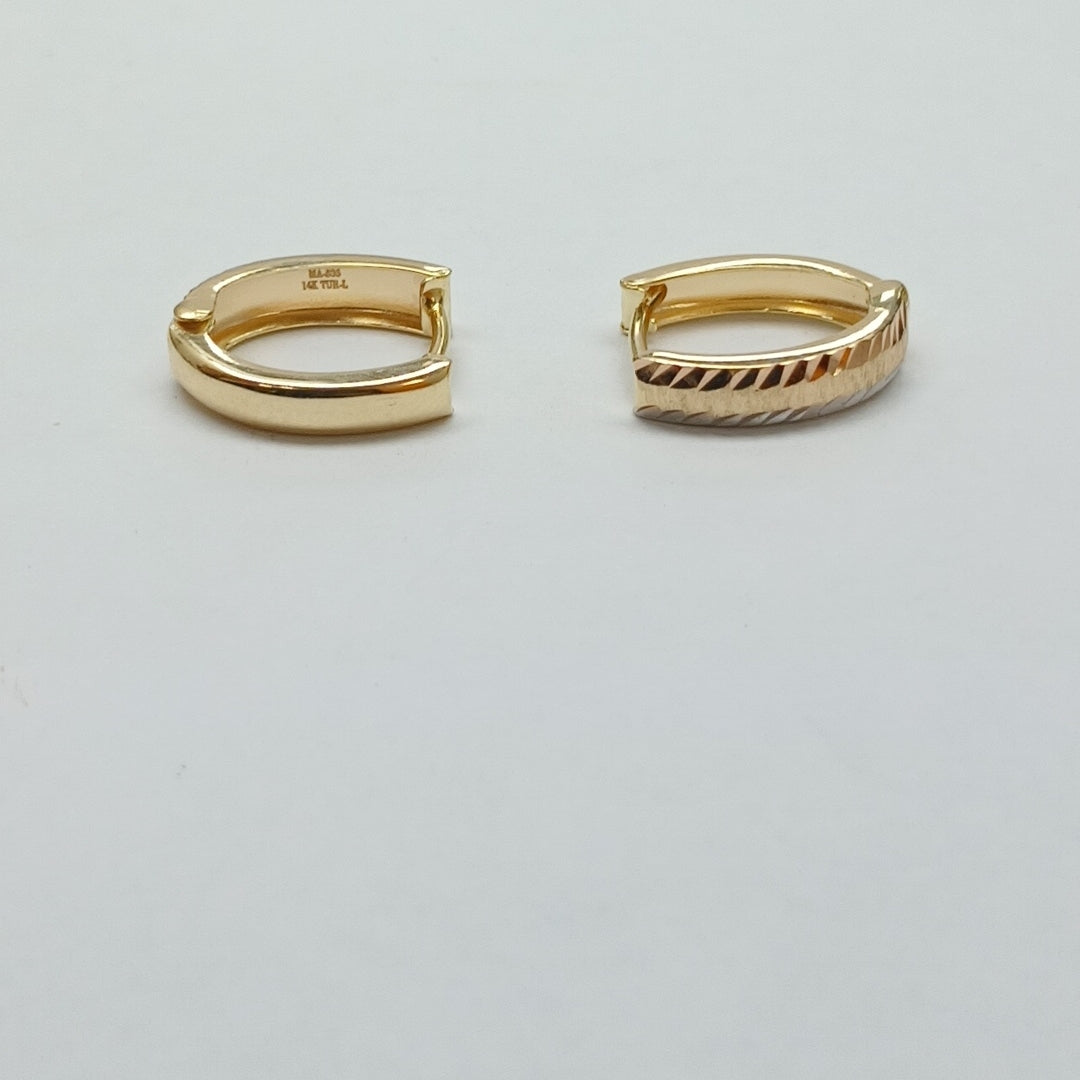 HUGGIES ORO 14K 1.1 (NUEVO)