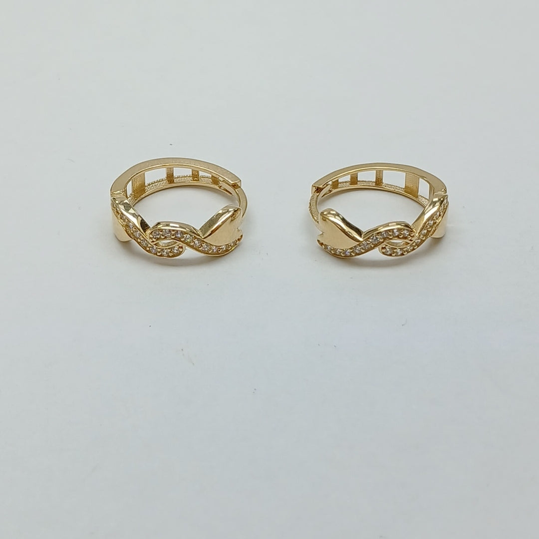 HUGGIES ORO 14K 2.4 (NUEVO)