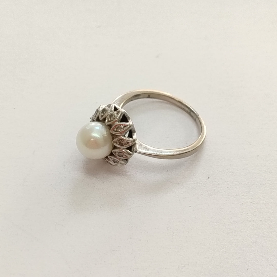 ANILLITO ORO BLANCO 10 K 4.4 GRMS (SEMINUEVO)